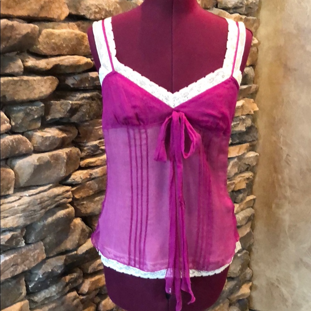 Sleeveless top